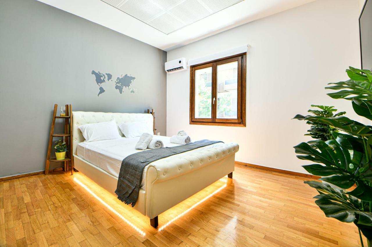 Flowers Of Athens, Boutique Aparthotel With 6-Apartments In Central أثينا المظهر الخارجي الصورة